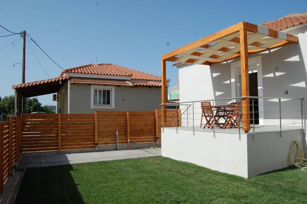 Little Villa In Pyla Pila Exterior photo